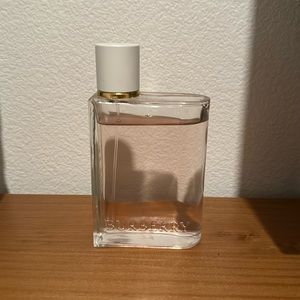 Burberry her blossom